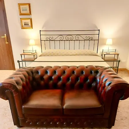 Elle Palace - Simply Elegant Gasthuis Verona